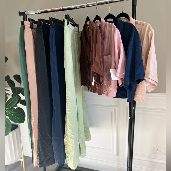 Lunya Washable Silk High Rise Pant - Picture 4 of 6